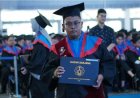 Taklukkan Keterbatasan, Mohamad Hilmi Wisudawan ITS Raih IPK Nyaris Sempurna