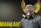 Surahman Hidayat: Perjalanan Politik Sang Kader PKS di Senayan