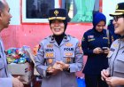 Tim Trauma Healing Ops Aman Nusa II Tinjau Posko Pengungsian di Kota Padang