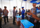 Wujud Empati, Kapolri Beri Bantuan kepada Anggota Polri Korban Bencana di Sumbar