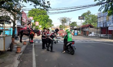 Korsabhara Baharkam Polri Konsisten Gelar "Jumat Berkah" untuk Warga Depok
