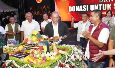 KOREM 084/BJ PEDULI SALURKAN BANTUAN BANJIR UNTUK SUMATERA DI ACARA HUT KODAM V/BRAWIJAYA