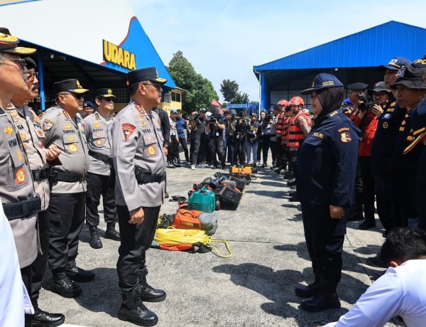 Polri Gelar Apel Pergeseran Pasukan, Tegaskan Komitmen Percepatan Bantuan Bencana