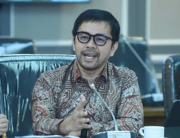 Marinus Gea: Perjalanan Politik dan Pengabdian dari Daerah Pemilihan Banten III