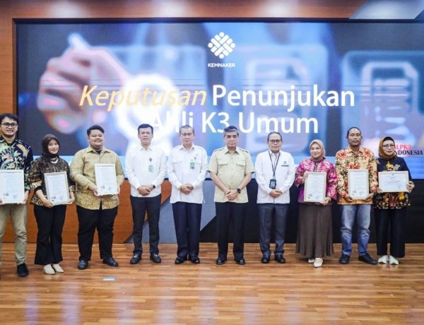 Kemnaker Tingkatkan Kompetensi Ahli K3 Demi Tempat Kerja Aman